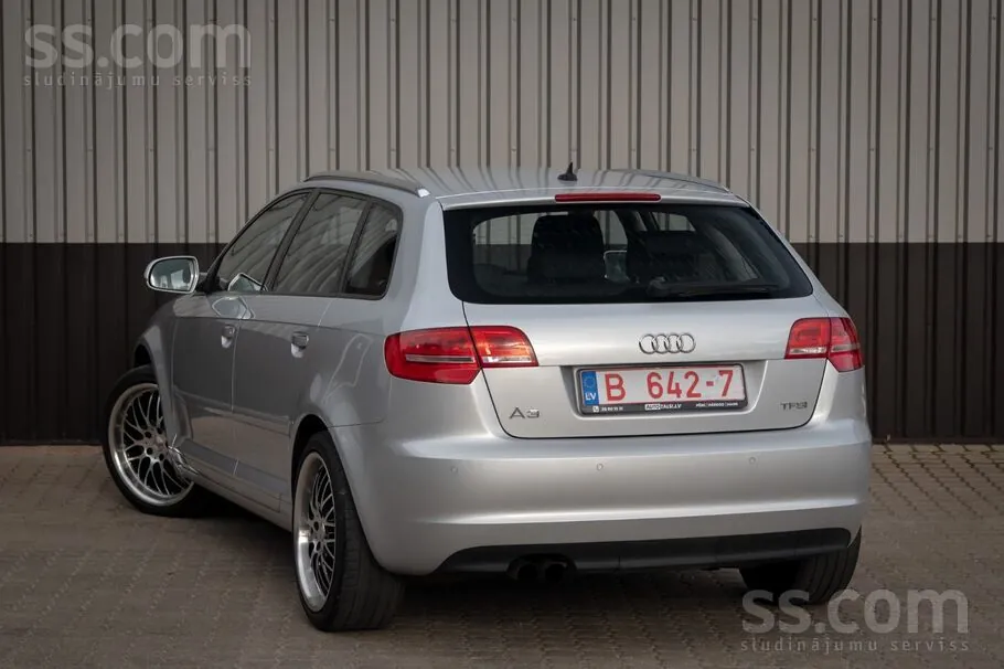 Audi A3 2011 photo 4