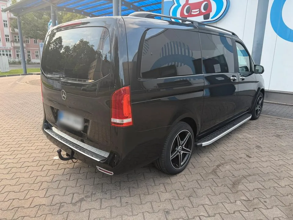 Mercedes-Benz V-Class