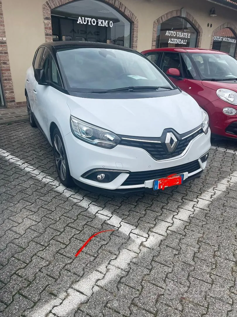 Renault Scenic 2017 photo 2