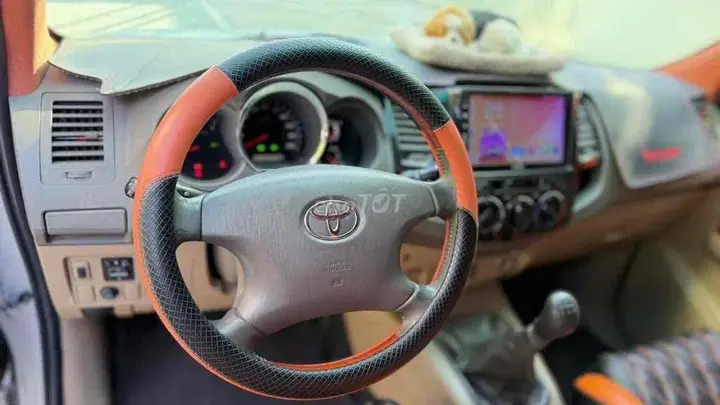 Toyota Fortuner 2012 photo 5