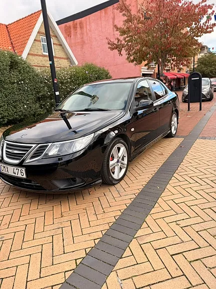 Saab 9-3 2011 photo 4