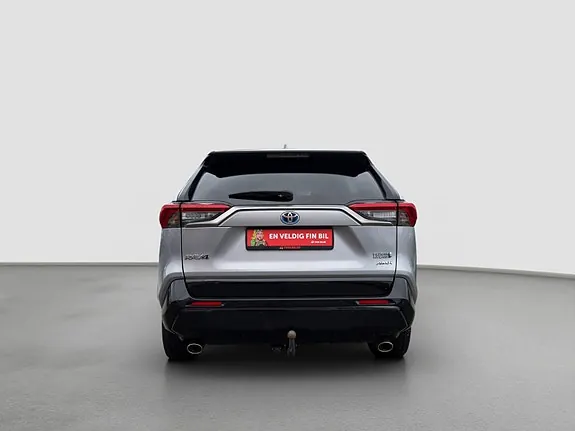 Toyota Rav4 2022 photo 4