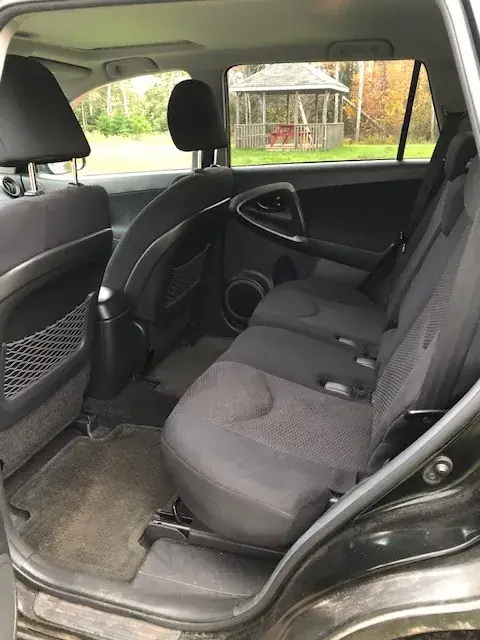 Toyota Rav4 2011 photo 5
