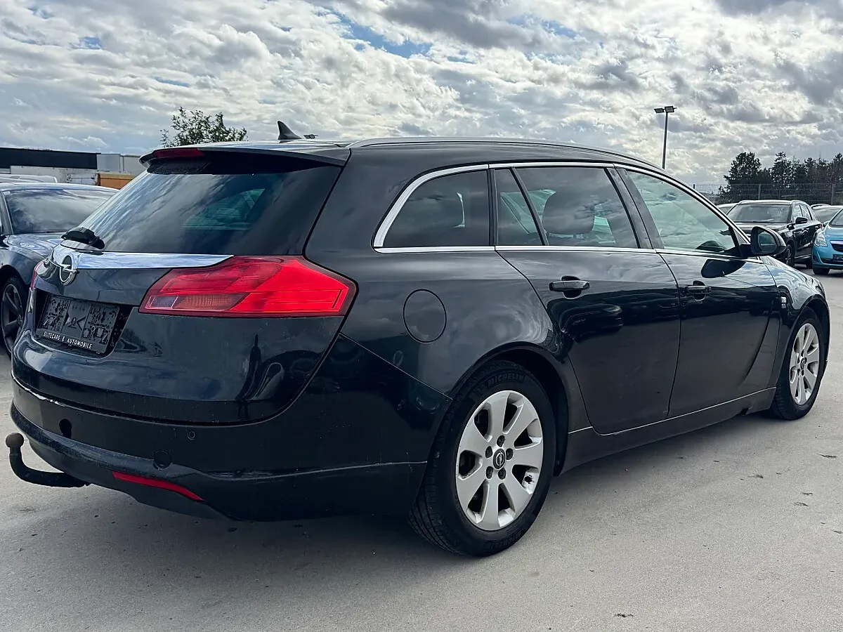 Opel Insignia 2012 photo 2