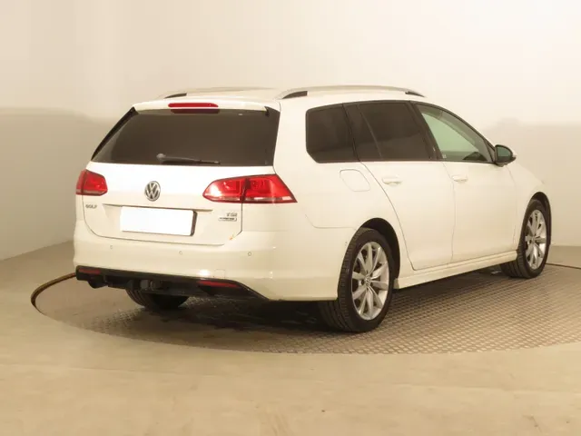 Volkswagen Golf Variant 2014 photo 4