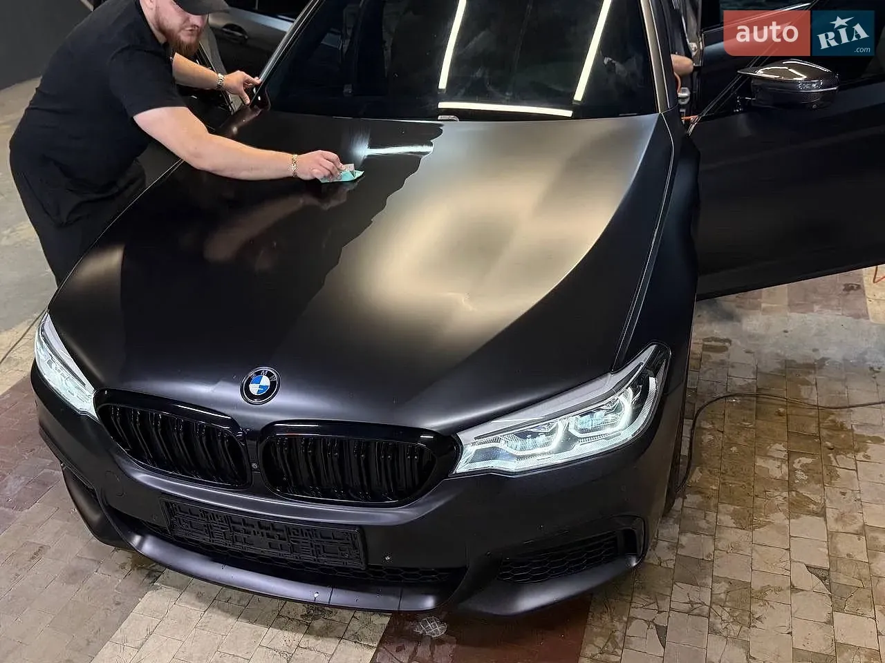 BMW 5 Series 2017 photo 5