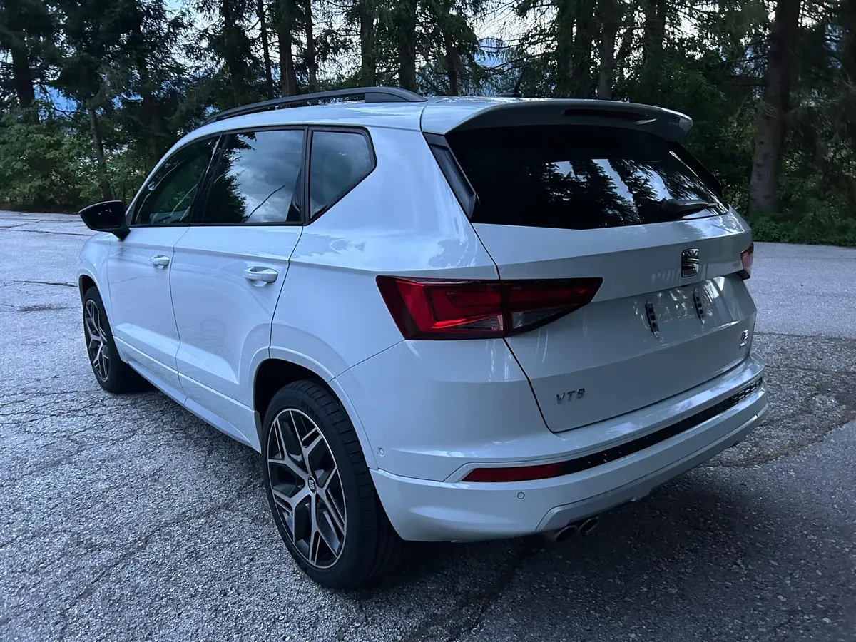 Seat Ateca 2017 photo 2