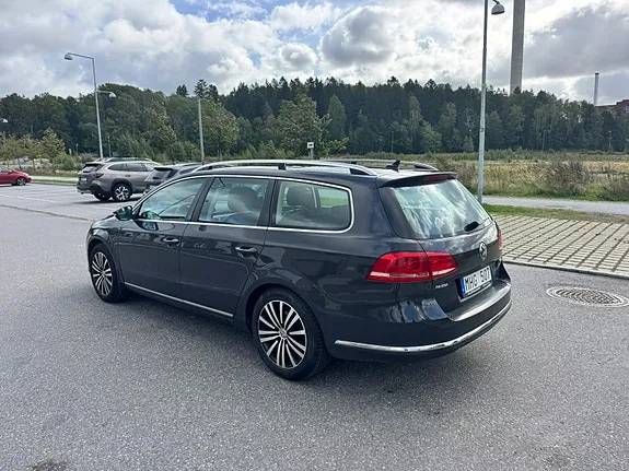 Volkswagen Passat 2012 photo 3