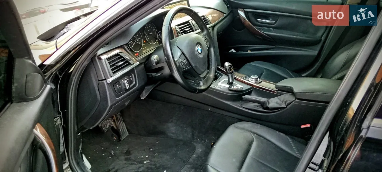 BMW 3 Series 2013 photo 5