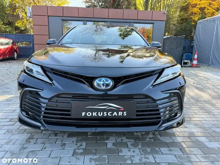 Toyota Camry 2022 photo 3