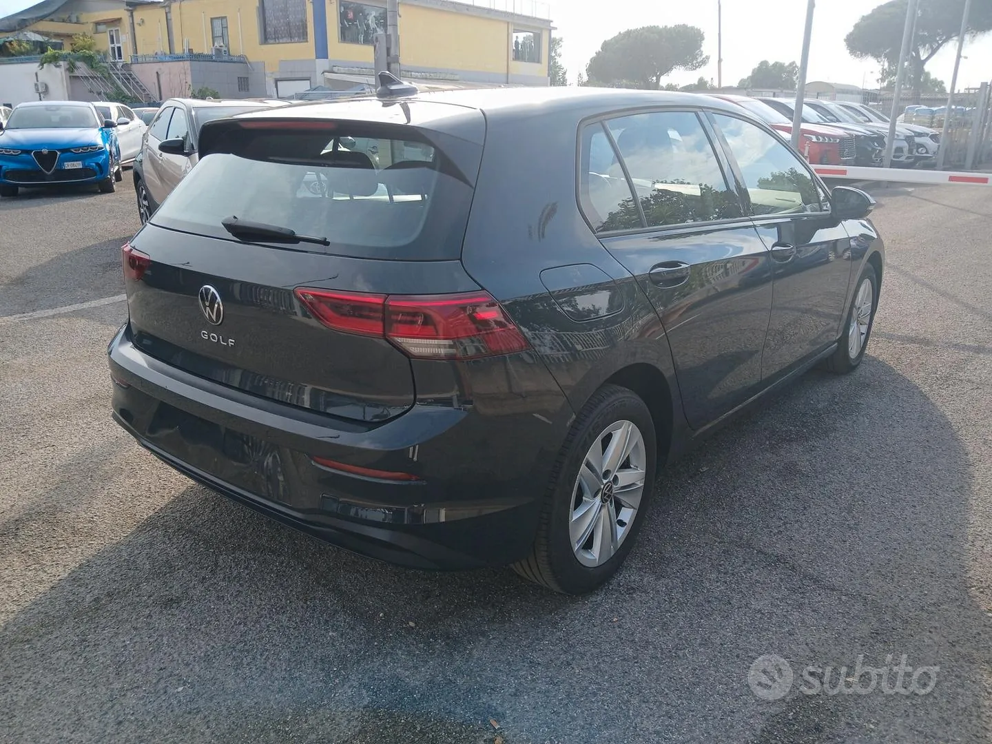 Volkswagen Golf 2024 photo 5