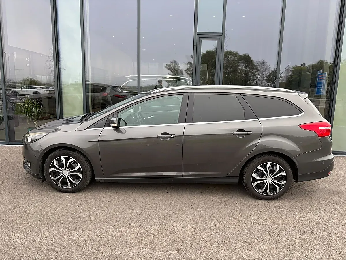 Ford Focus 2016 photo 3