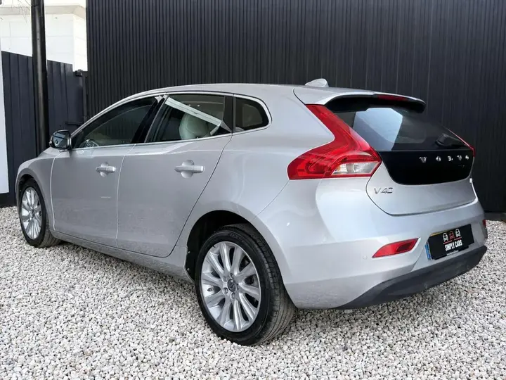 Volvo V40 2014 photo 5