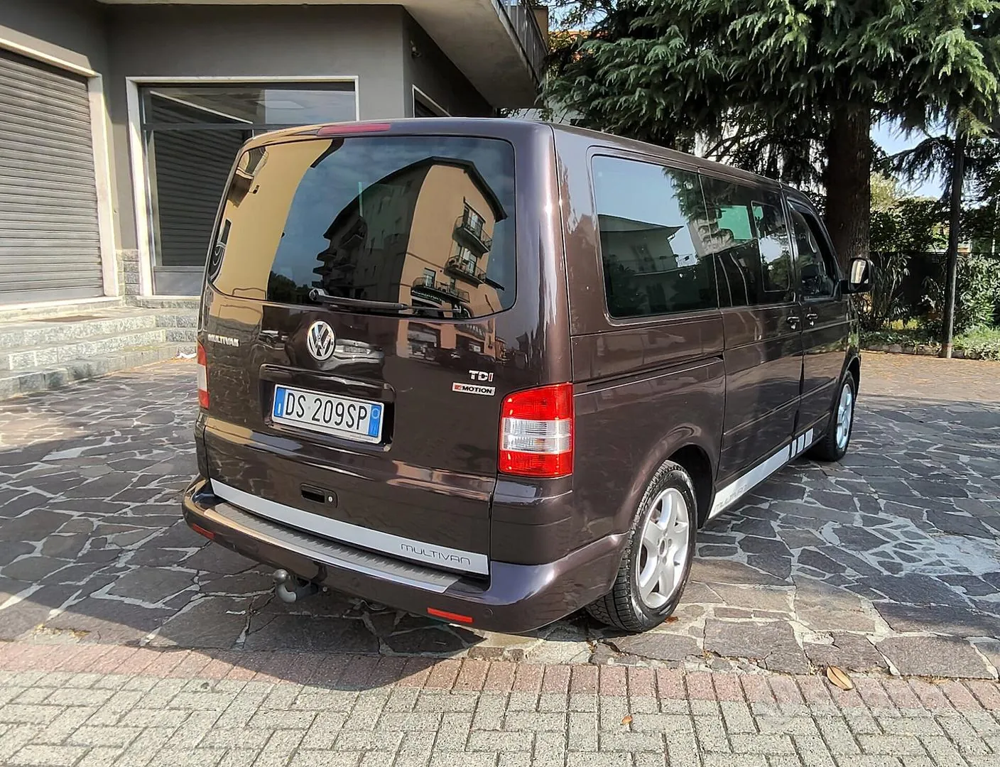 Volkswagen Multivan 2008 photo 2