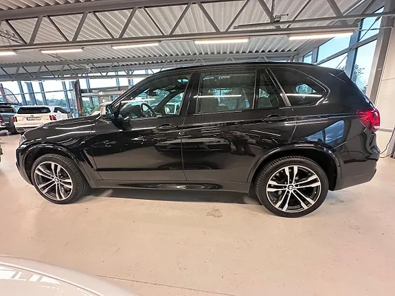 BMW X5 2017 photo 2