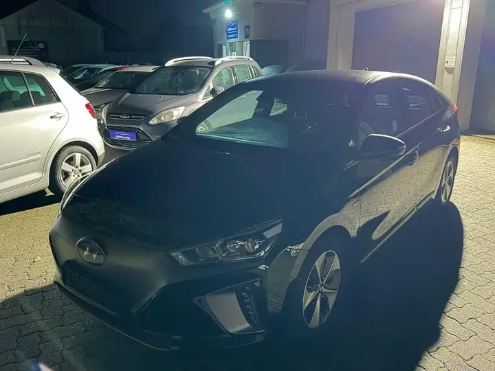 Hyundai Ioniq