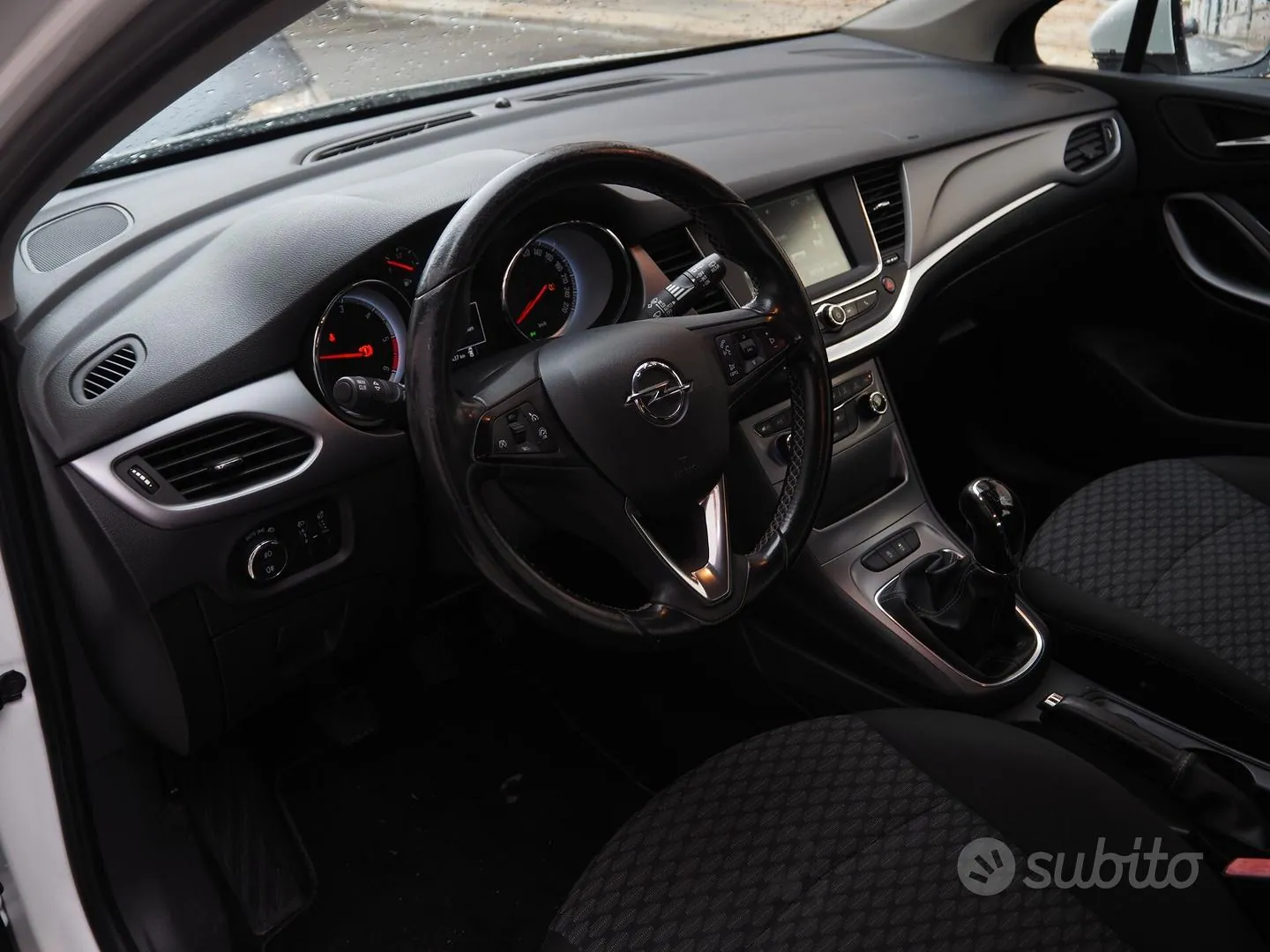 Opel Astra 2016 photo 4