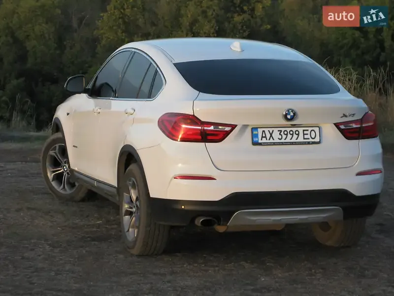 BMW X4 2016 photo 3