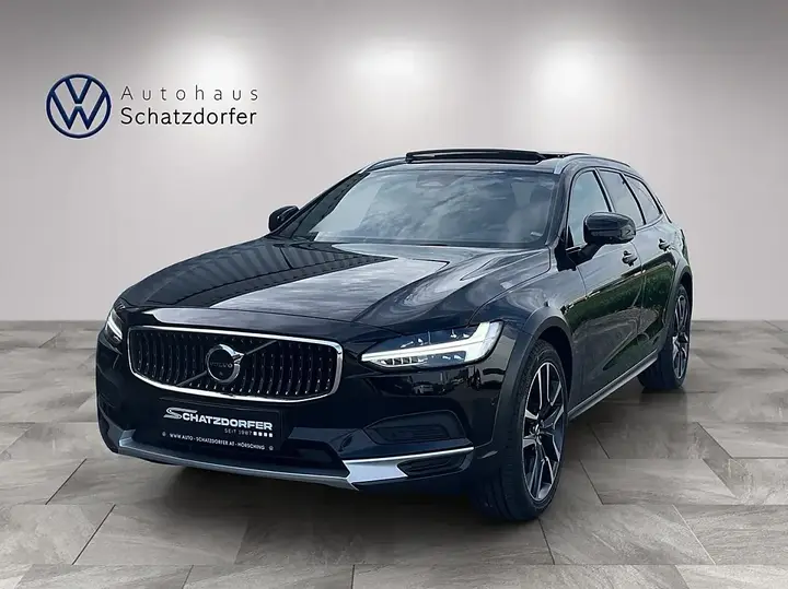 Volvo V90