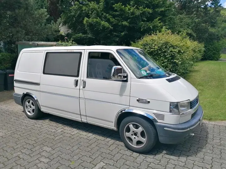 Volkswagen Bus
