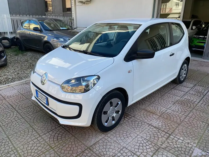 Volkswagen Up 2012 photo 4