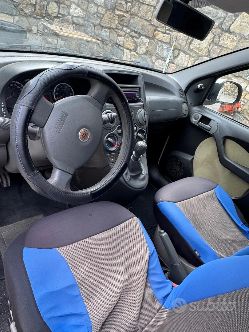 Fiat Panda 2010 photo 3