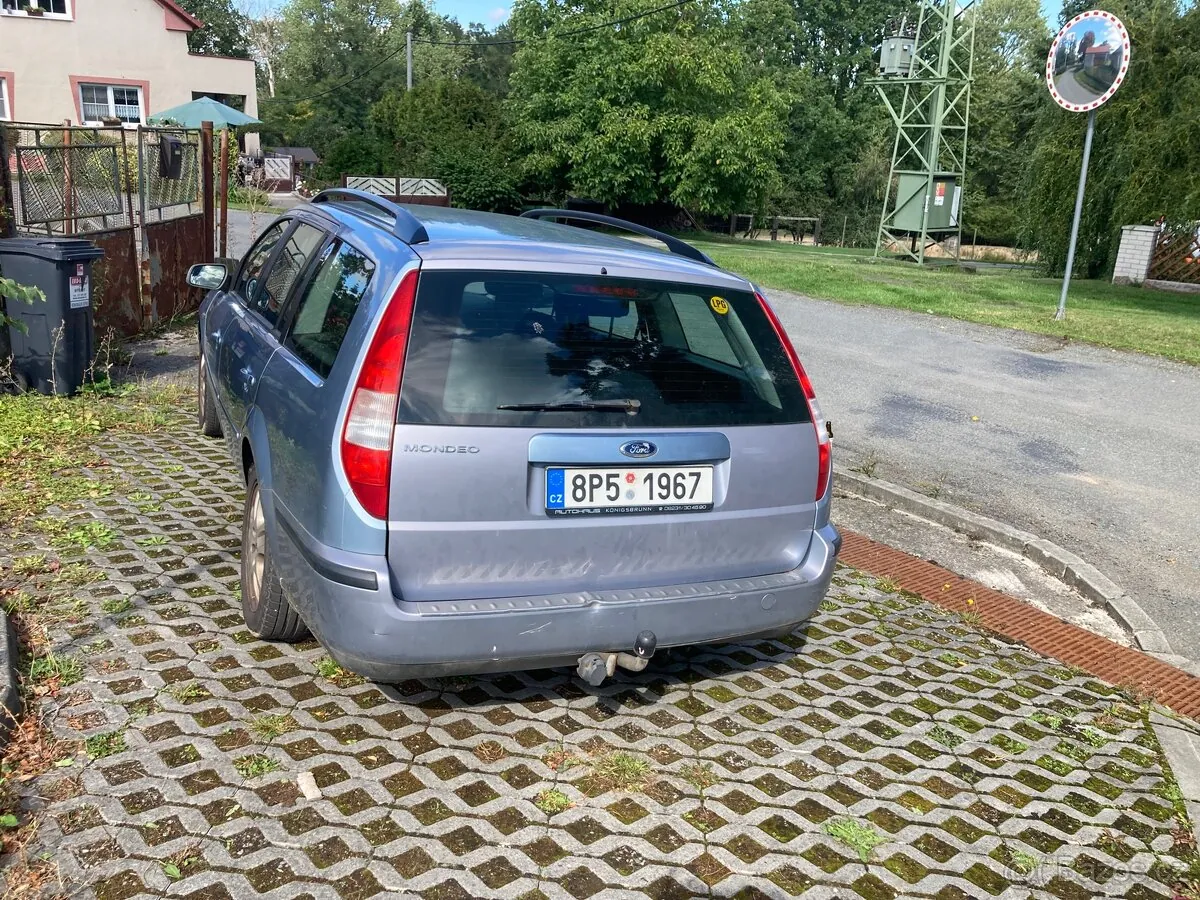 Ford Mondeo photo 4