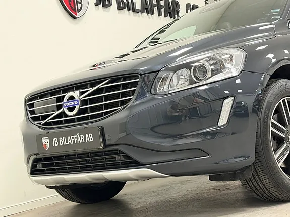 Volvo Xc60 2017 photo 2