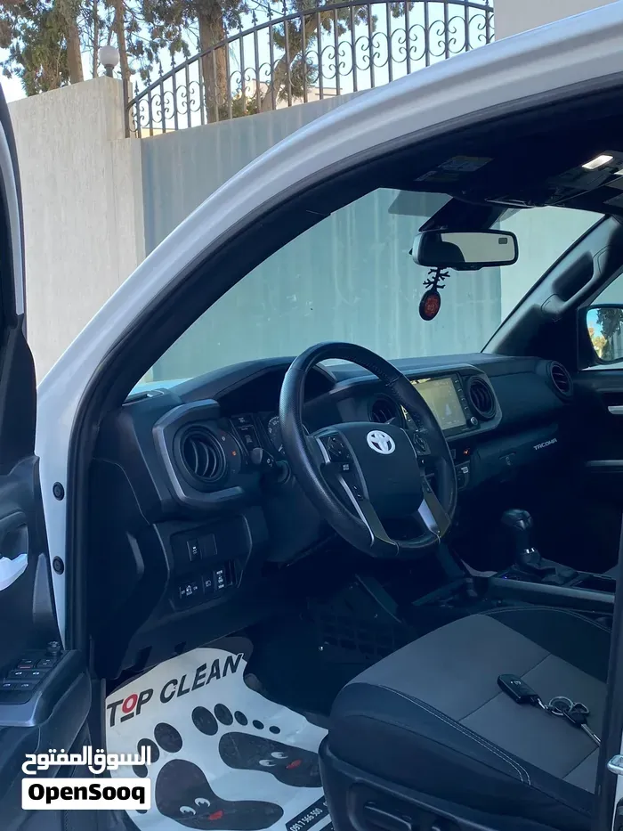 Toyota Tacoma 2023 photo 3
