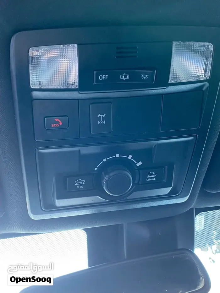 Toyota Tacoma 2023 photo 2