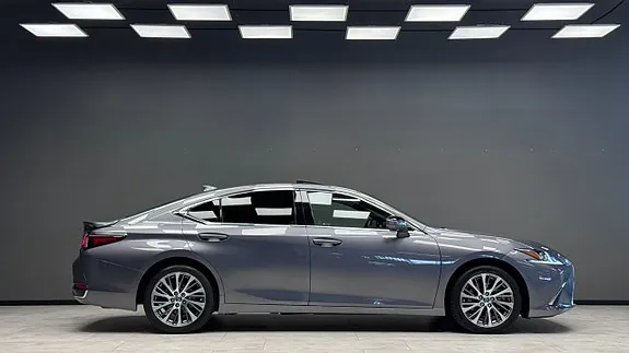 Lexus Es300H 2021 photo 4