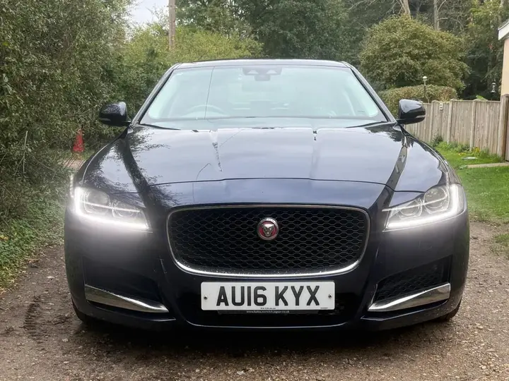 Jaguar Xf