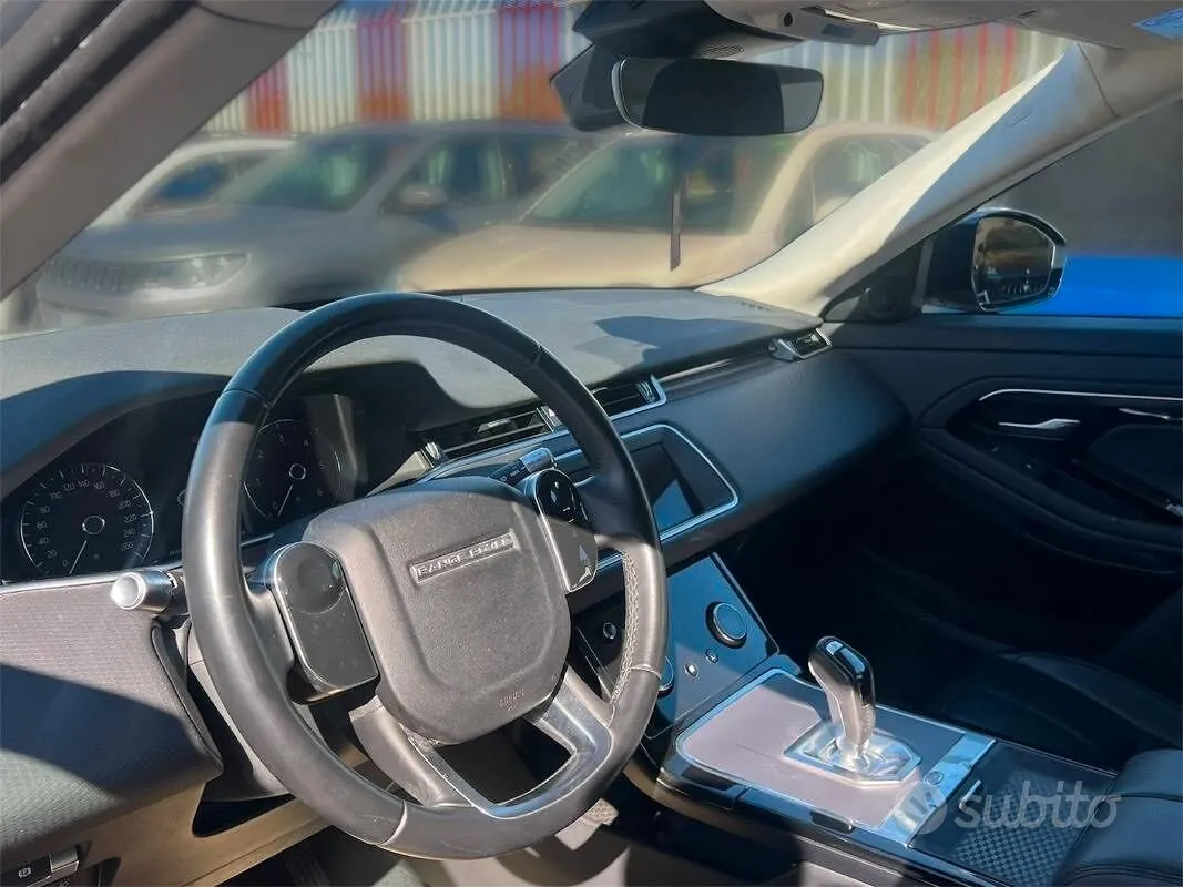 Land Rover Range Rover Evoque 2020 photo 5