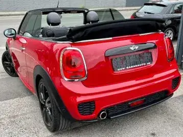 Mini Cooper D 2017 photo 2