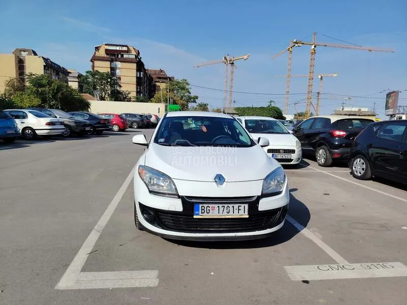 Renault Megane 2012 photo 2