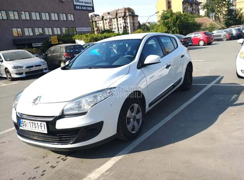 Renault Megane 2012 photo 5