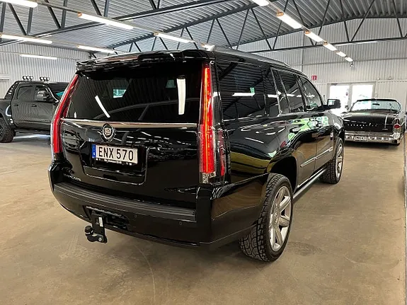 Cadillac Escalade 2015 photo 3