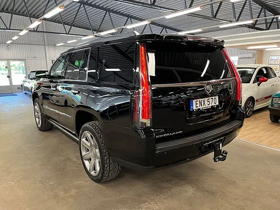 Cadillac Escalade 2015 photo 4
