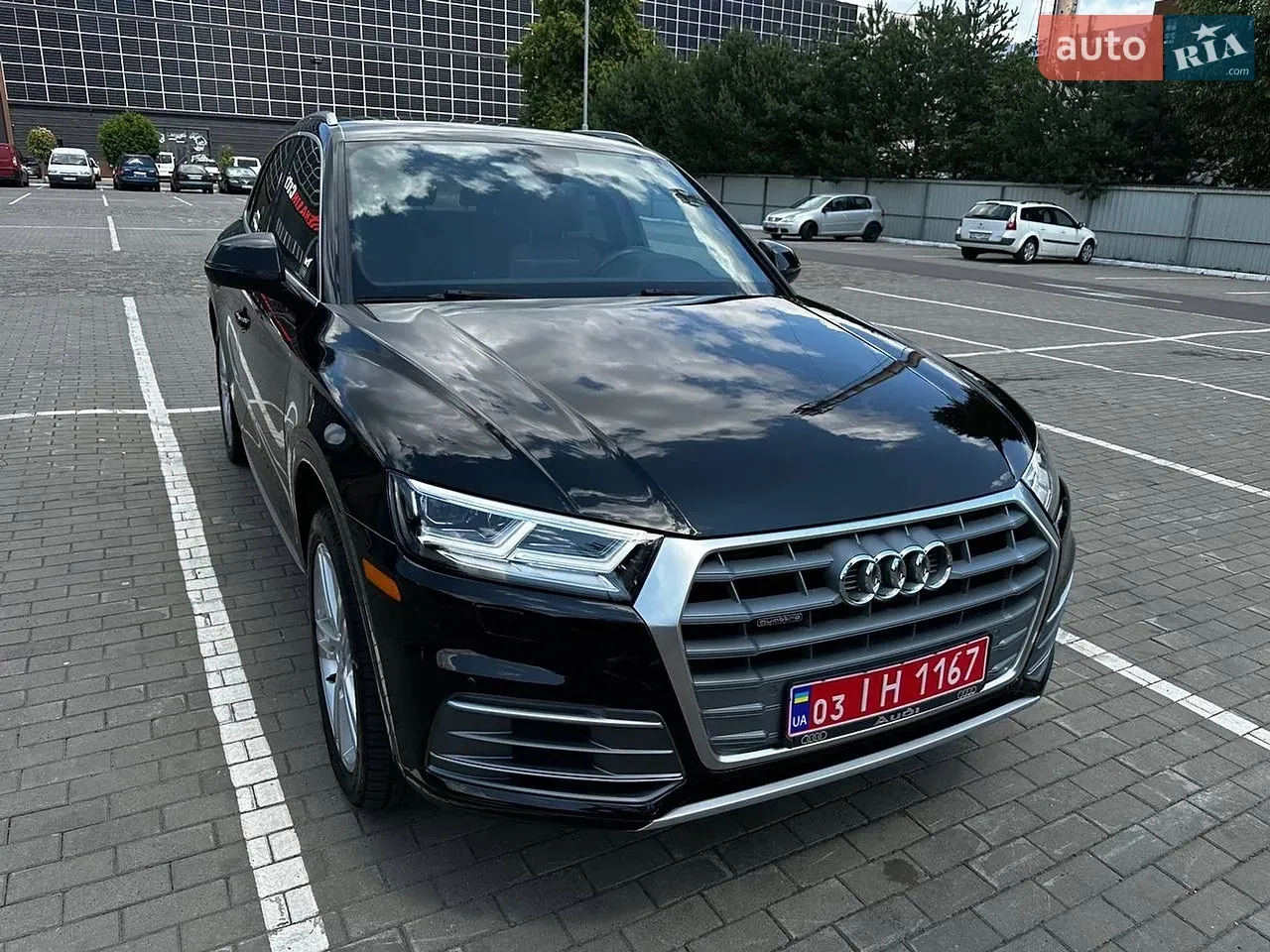 Audi Q5 2018 photo 2