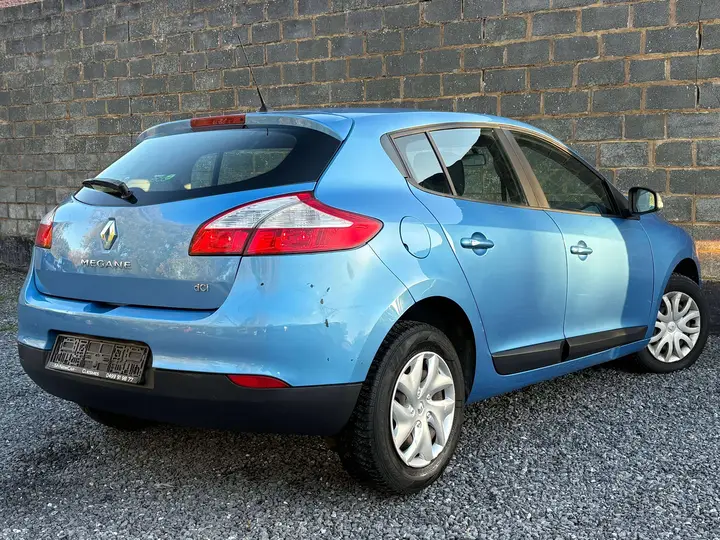 Renault Megane 2014 photo 4
