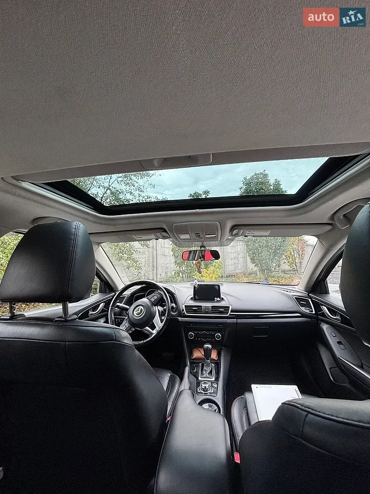 Mazda 3 2013 photo 3