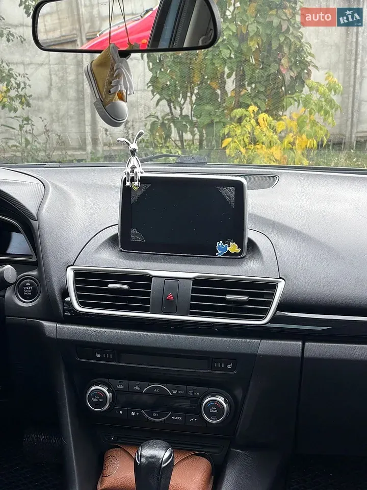Mazda 3 2013 photo 5