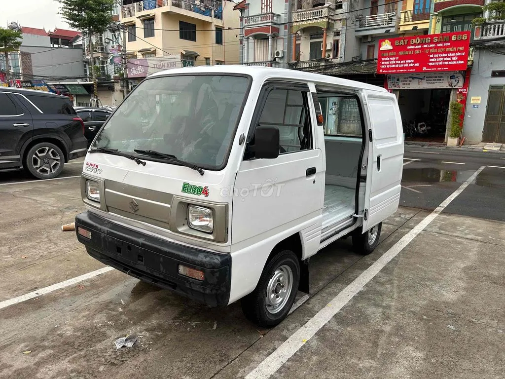 Suzuki Super Carry Van