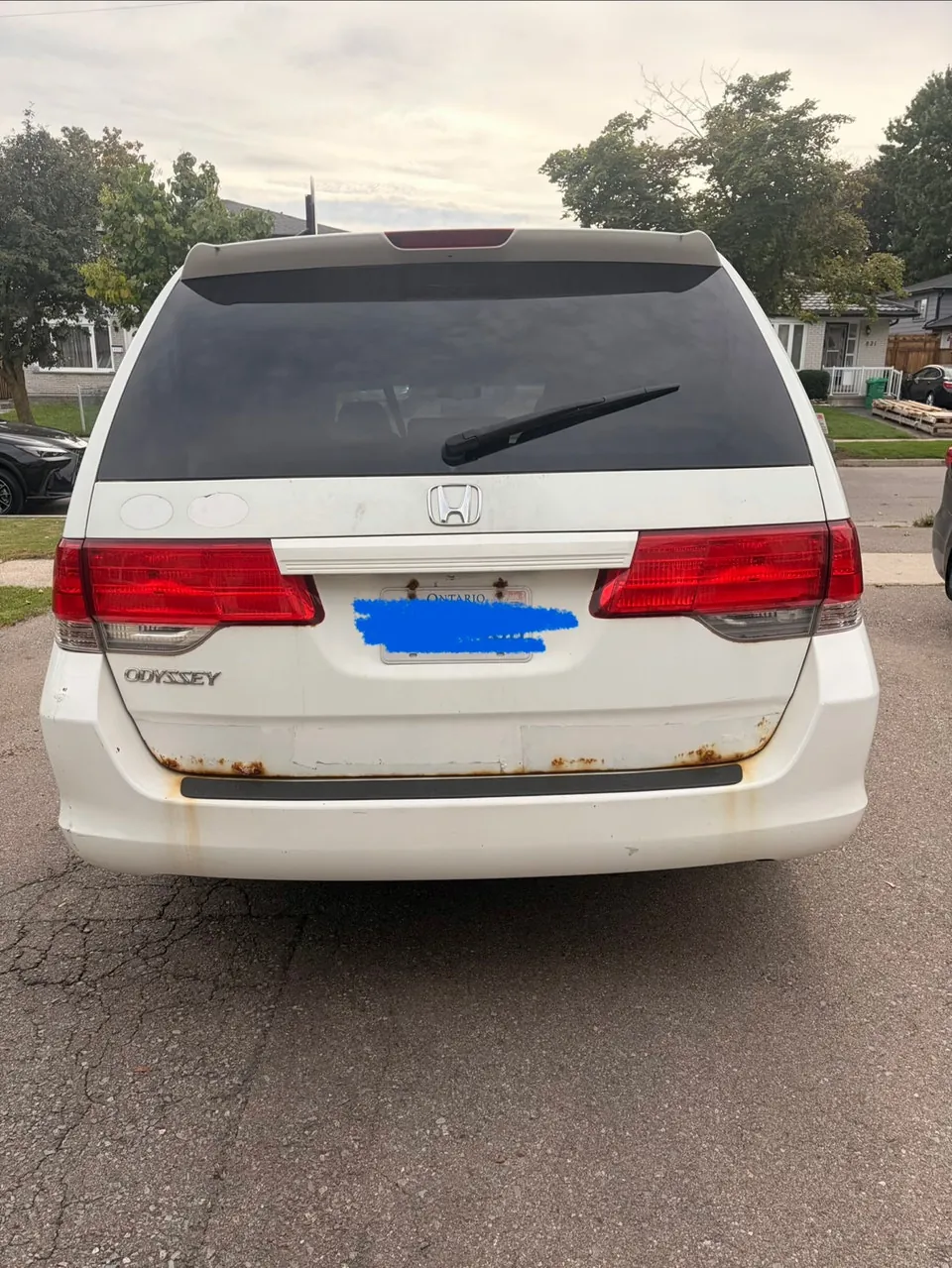 Honda Odyssey 2010 photo 2