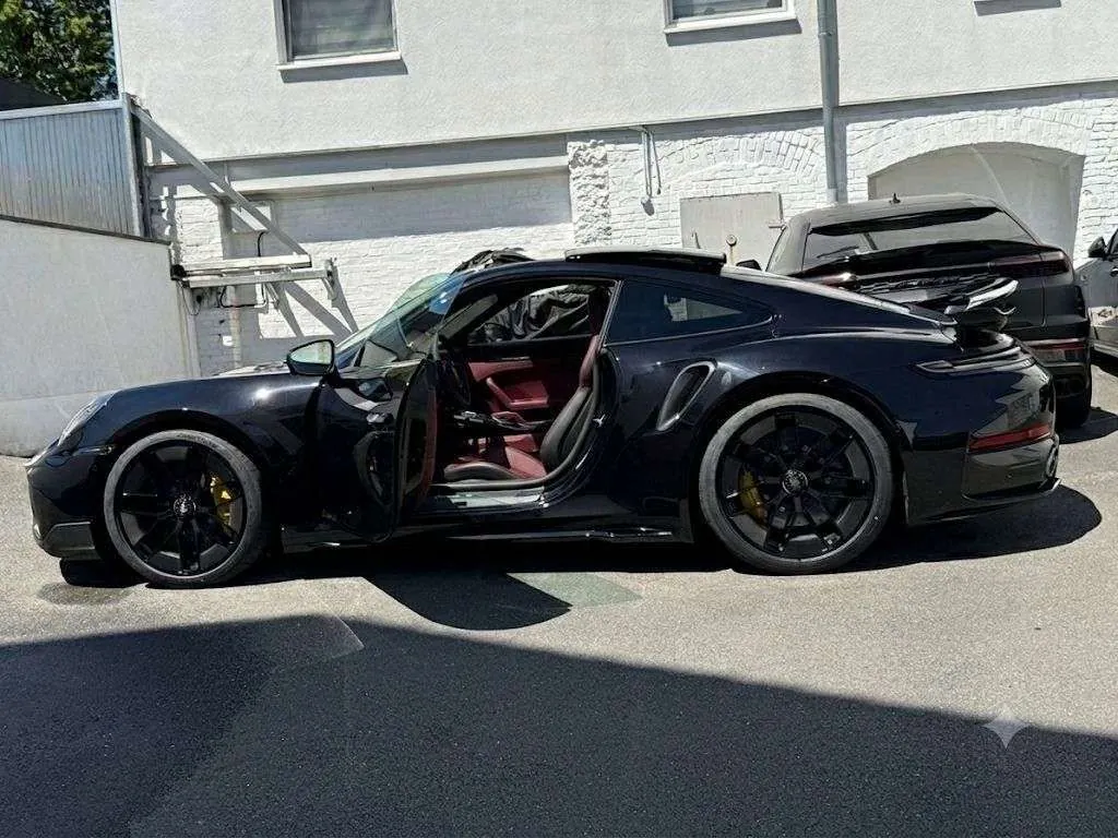 Porsche 911 Turbo S