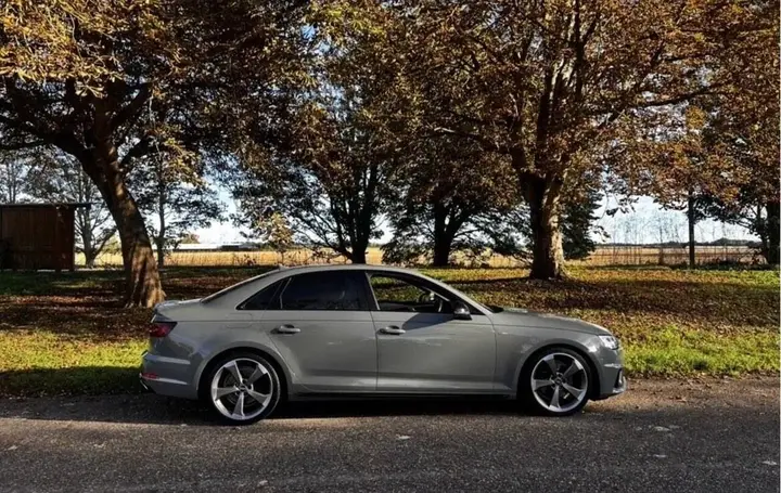 Audi A4 2019 photo 4