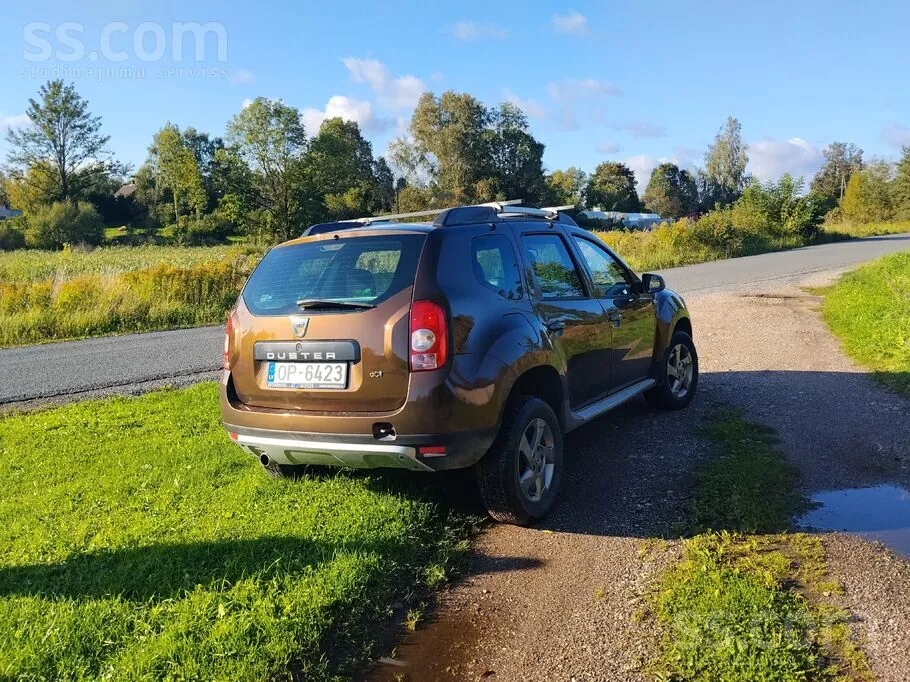 Dacia Duster 2012 photo 3