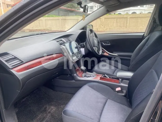 Toyota Allion 2010 photo 4