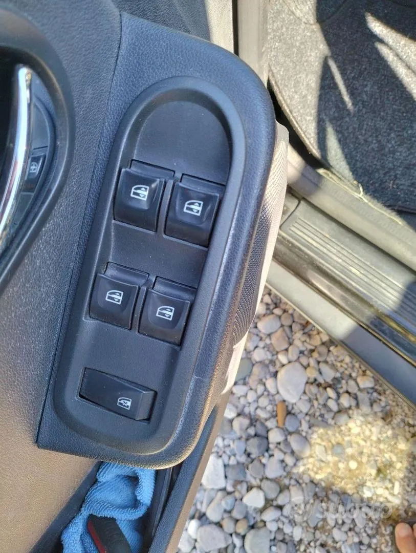Dacia Duster 2014 photo 5