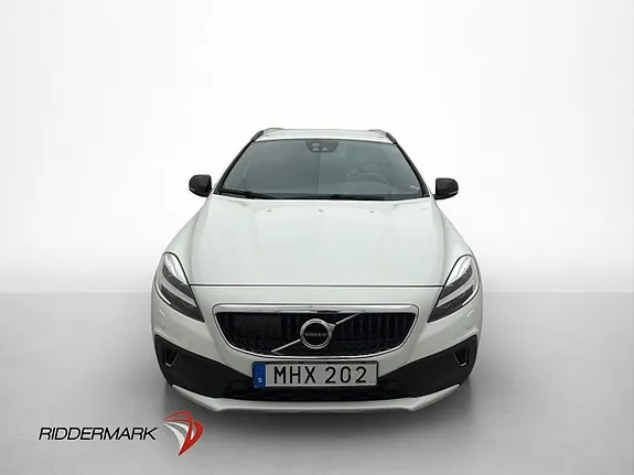 Volvo V40 Cross Country 2019 photo 2